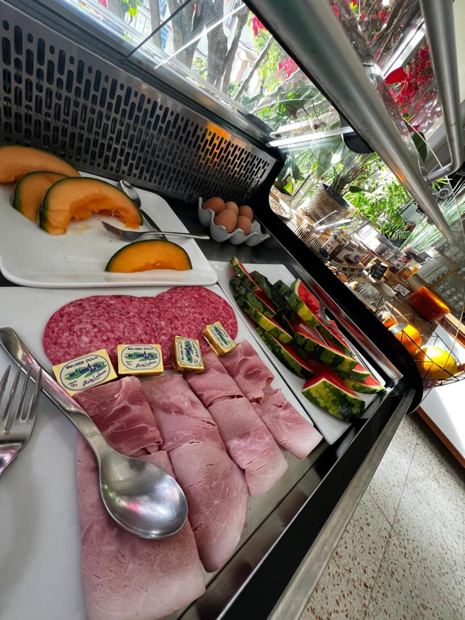 Hotel Restaurant L' Empereur Aléria Zewnętrze zdjęcie
